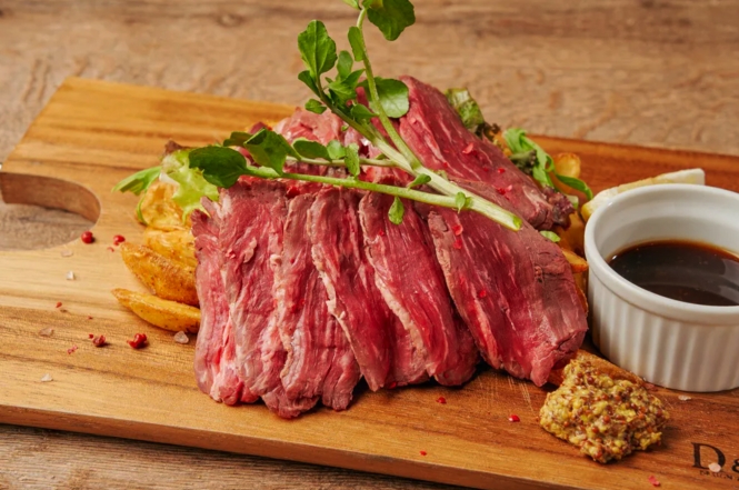 手軽にがっつりお肉を楽しめる肉バル